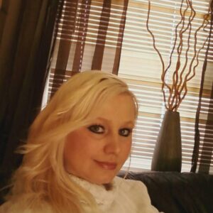 hollie hartley Gallery