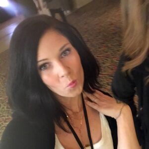 elizabeth lafortune Gallery