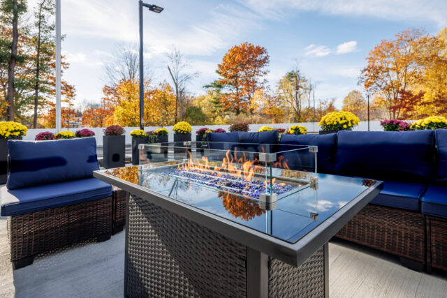 Outdoor Covered Patio Fire Feature_Conroy-Tully Walker