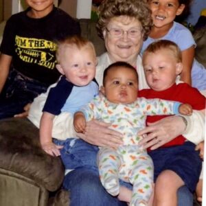 virginia debutts Gallery