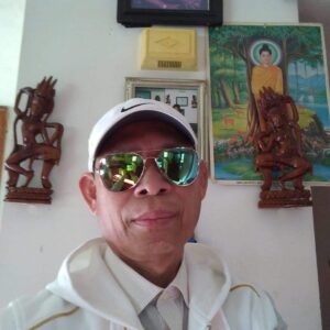 y lang Gallery
